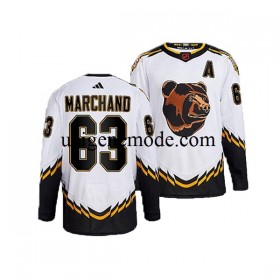 Herren Boston Bruins Eishockey Trikot Brad Marchand 63 Adidas 2022 Reverse Retro Weiß Authentic